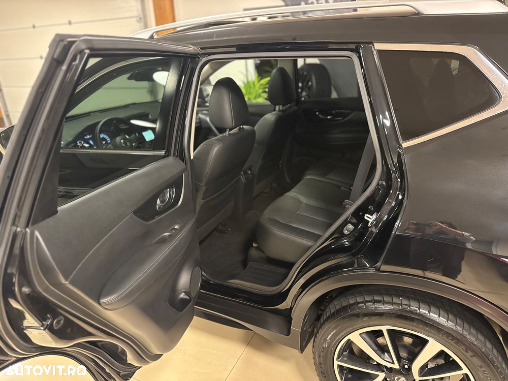 Nissan X-Trail 2.0 dCi ALL-MODE 4x4i Xtronic Tekna - 36