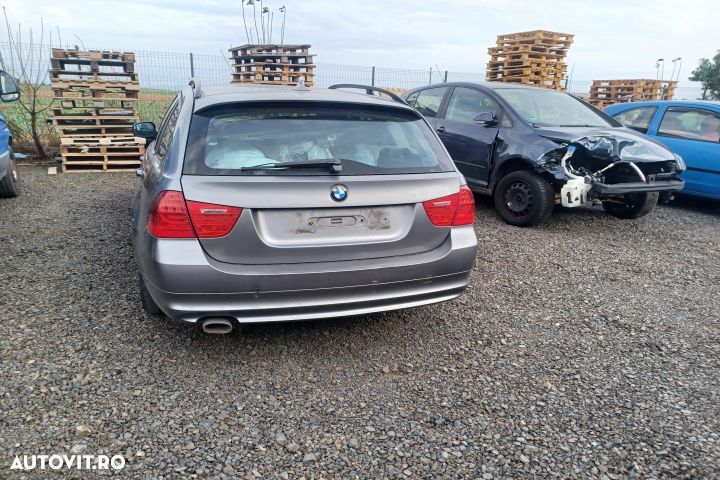 Capac motor 11147800064 11147800064 BMW Seria 3 E91 [facelift] [2008 - 7