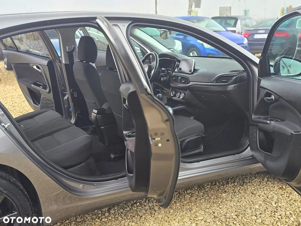 Fiat Tipo 1.4 16V More - 11