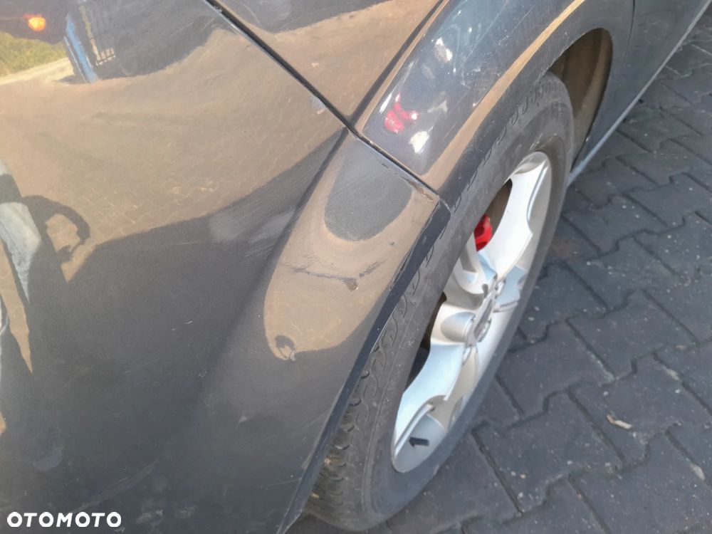 Zderzak tylny SEAT Leon II FR 05-12r. LS7Z - 3