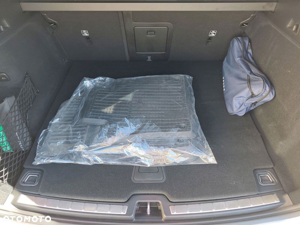 Volvo XC 60 - 21