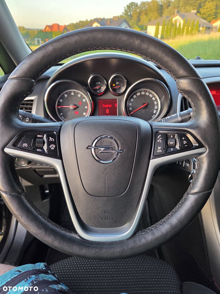 Opel Astra - 10