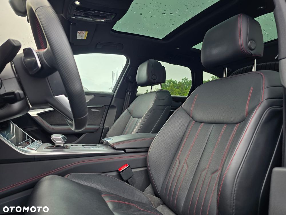 Audi S6 Avant - 11