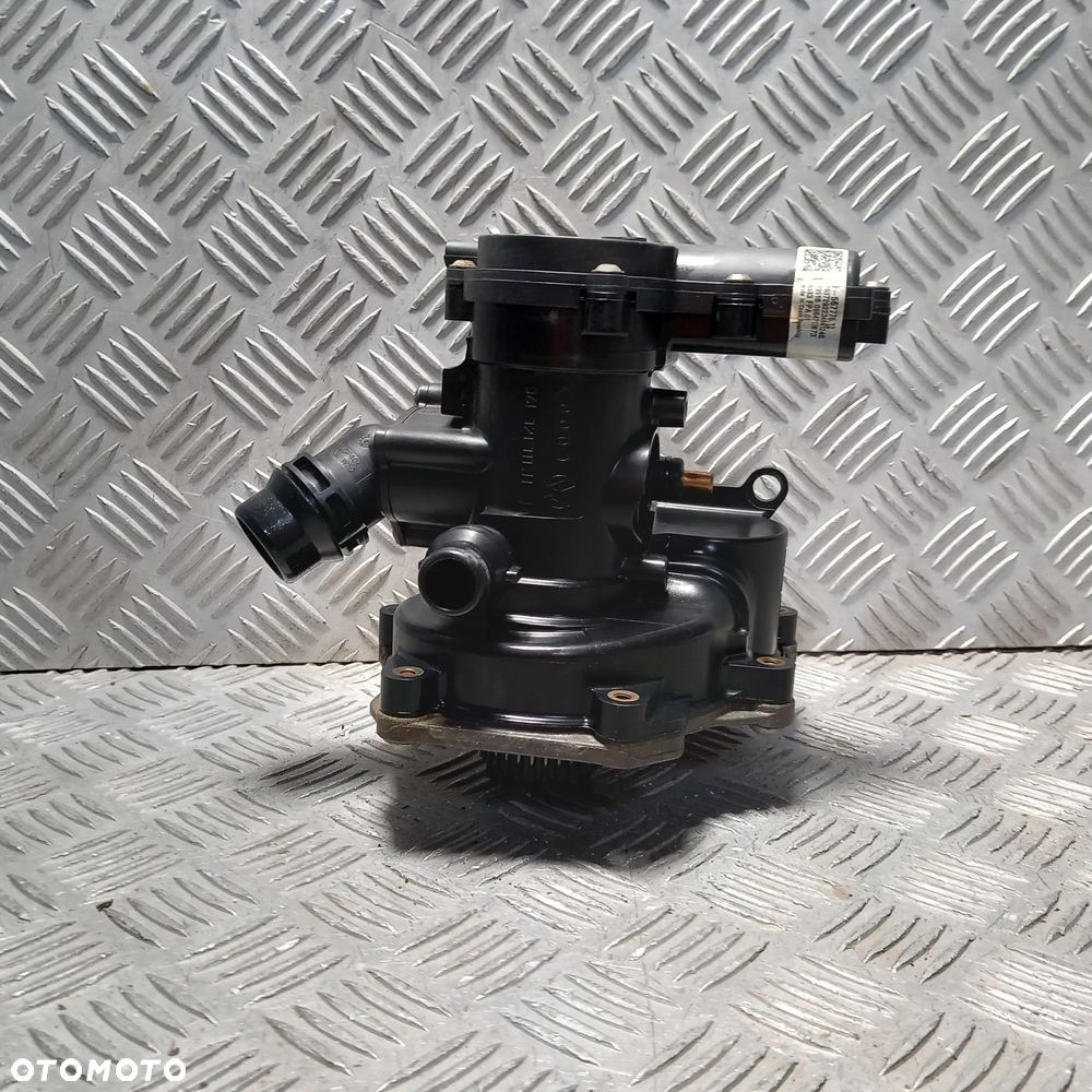 AUDI A4 B9 POMPA WODY OBUDOWA TERMOSTATU 06L121111H - 5