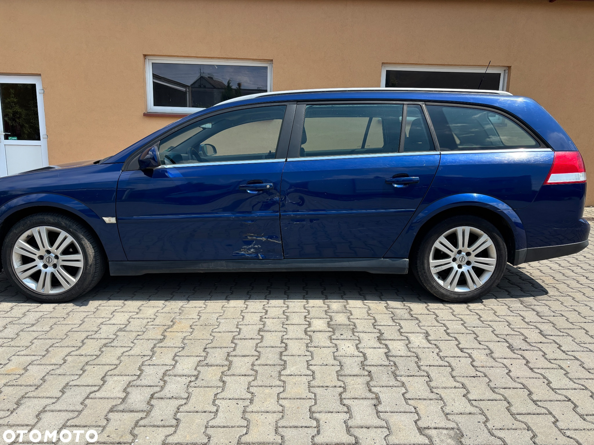 Opel Vectra 1.9 CDTI Elegance ActiveSelect - 4