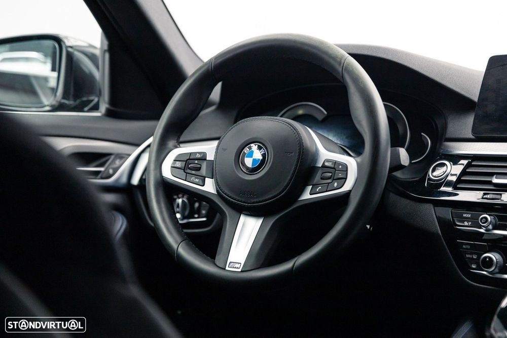 BMW 530 e iPerformance Pack M - 27