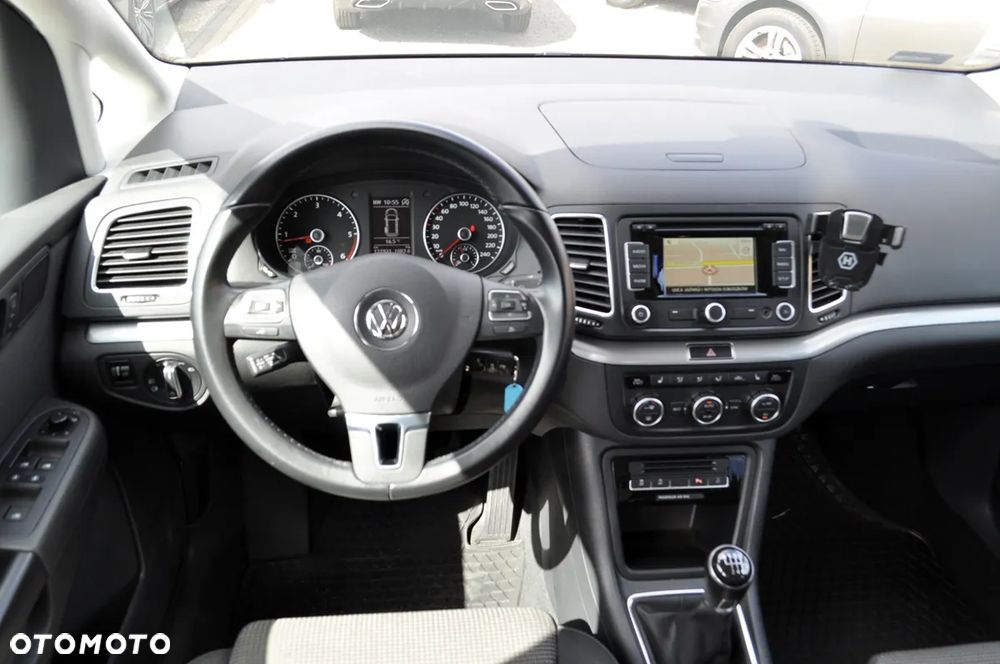 Volkswagen Sharan 2.0 TDI Comfortline - 19