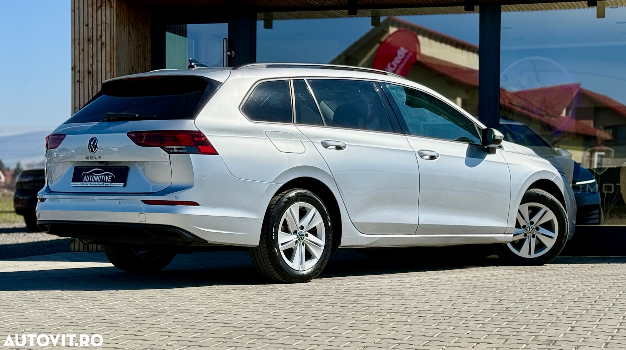 Volkswagen Golf Variant 2.0 TDI 116CP Life - 15