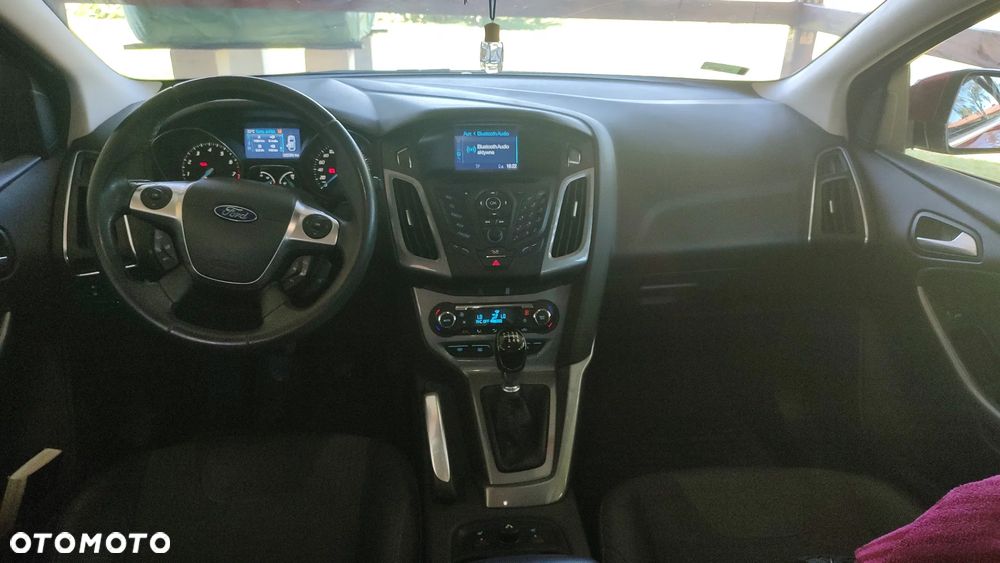 Ford Focus 1.6 EcoBoost Titanium - 10