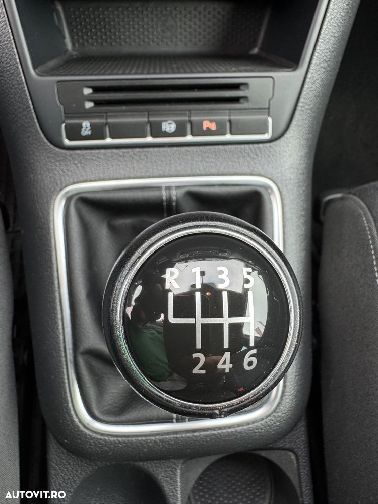 Volkswagen Golf Plus - 12