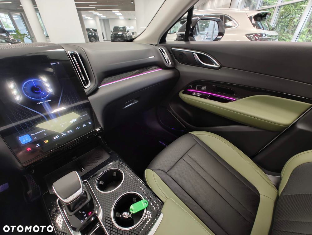 Hongqi HS3 1.5T FWD - 27
