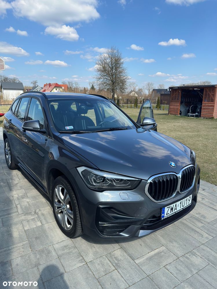 BMW X1 sDrive18i Sport Line - 22