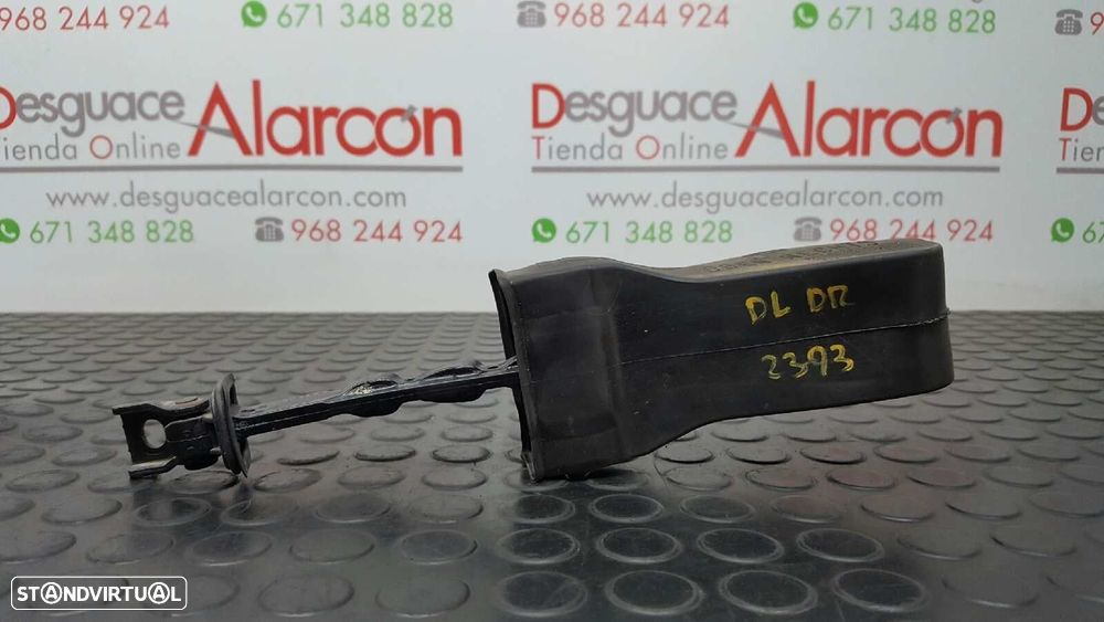 RETENTOR DA PORTA DIANTEIRA DIREITA VOLKSWAGEN SCIROCCO (137) 1.4 TSI (90KW) - 2