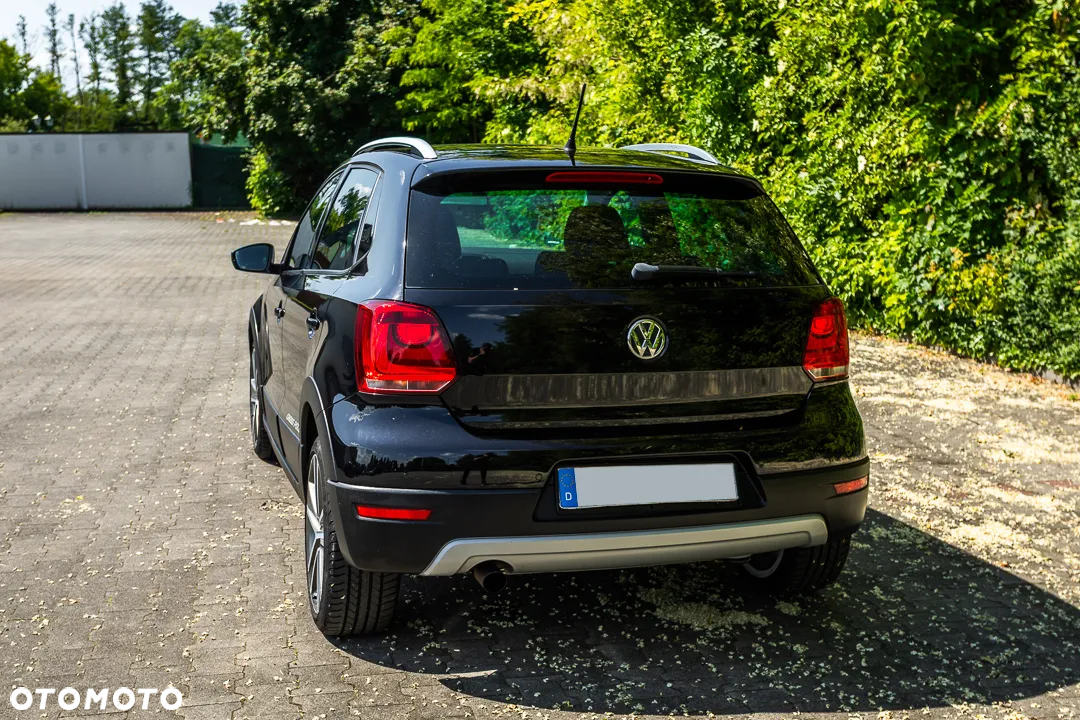 Volkswagen Polo - 4