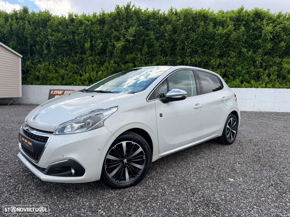 Peugeot 208 1.2 PureTech GT Line - 20
