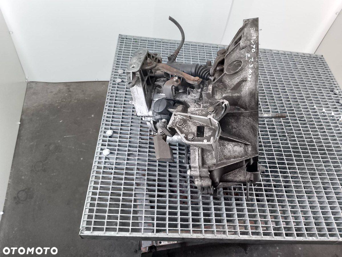 SKRZYNIA BIEGÓW MANUALNA FIAT GRANDE PUNTO 1.3 MULITIJET - 5