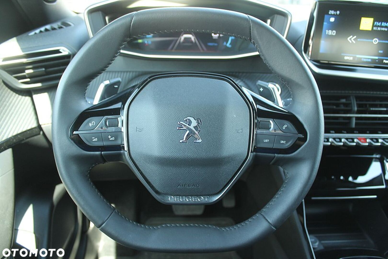 Peugeot 2008 1.2 PureTech Allure Pack S&S EAT8 - 20