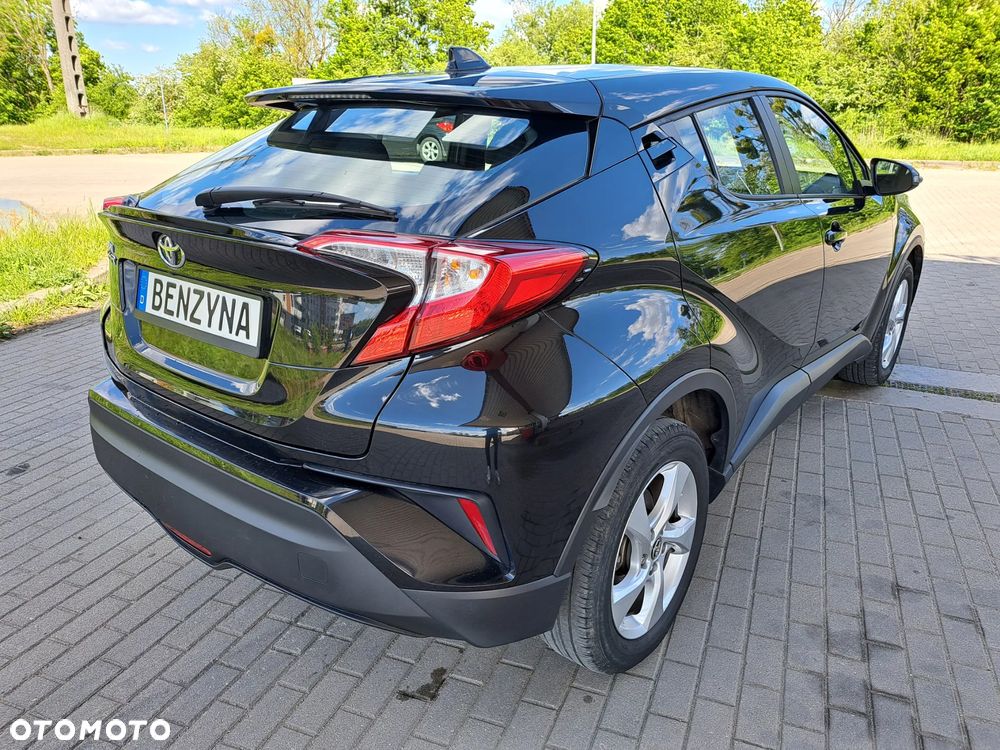 Toyota C-HR - 8