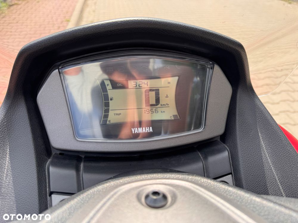 Yamaha NMAX - 7