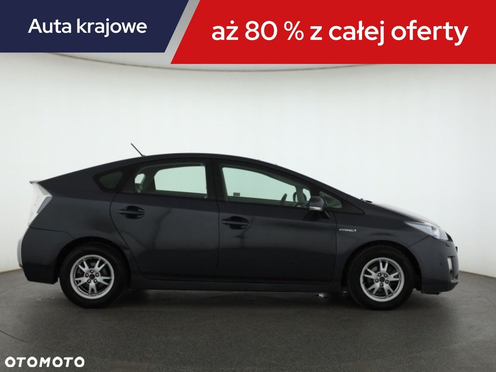 Toyota Prius - 8