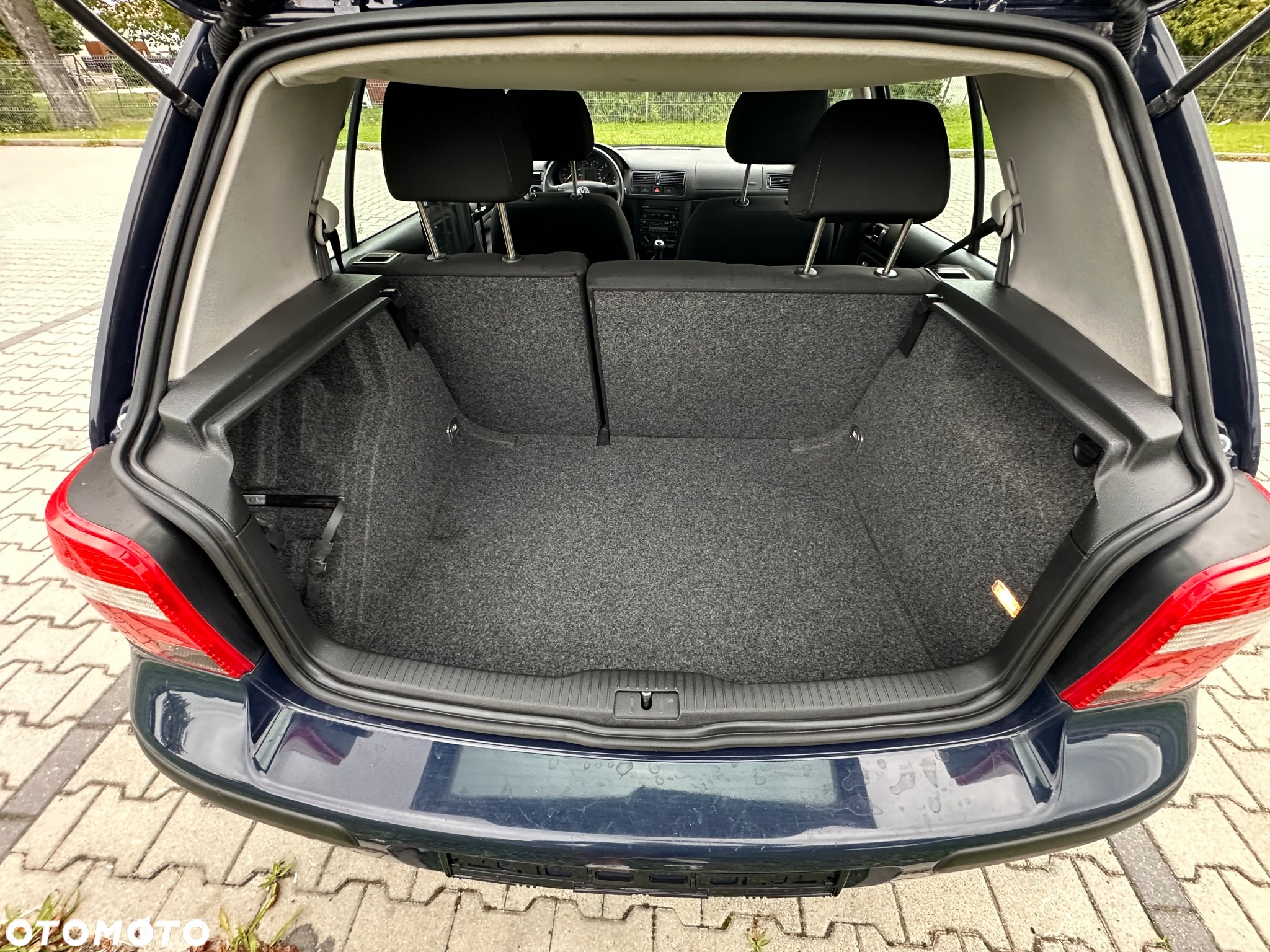 Volkswagen Golf - 14