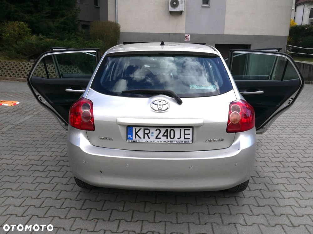 Toyota Auris 1.6 VVT-i Sol - 10
