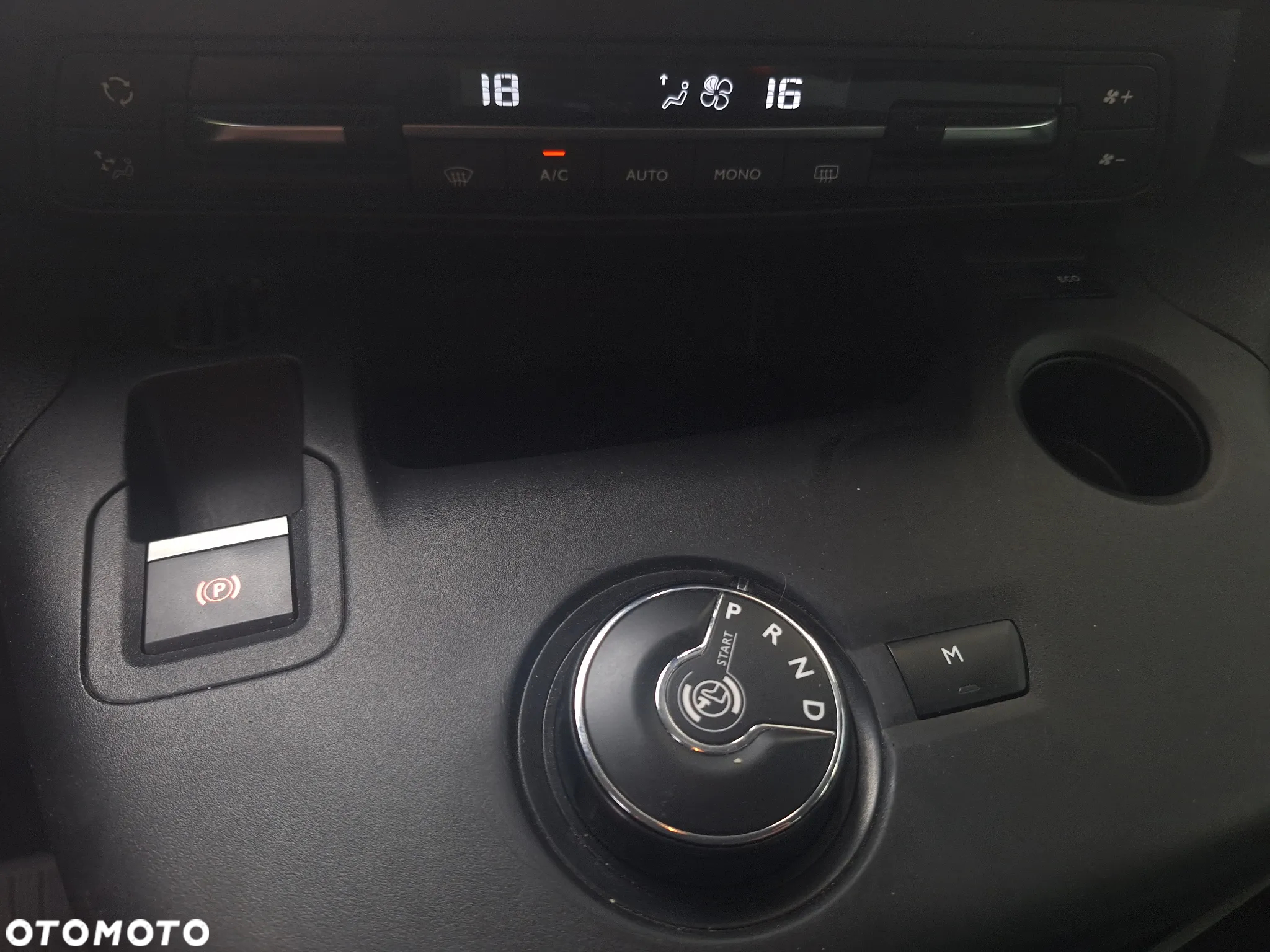 Citroën Berlingo M 1.2 PureTech Feel S&S - 16