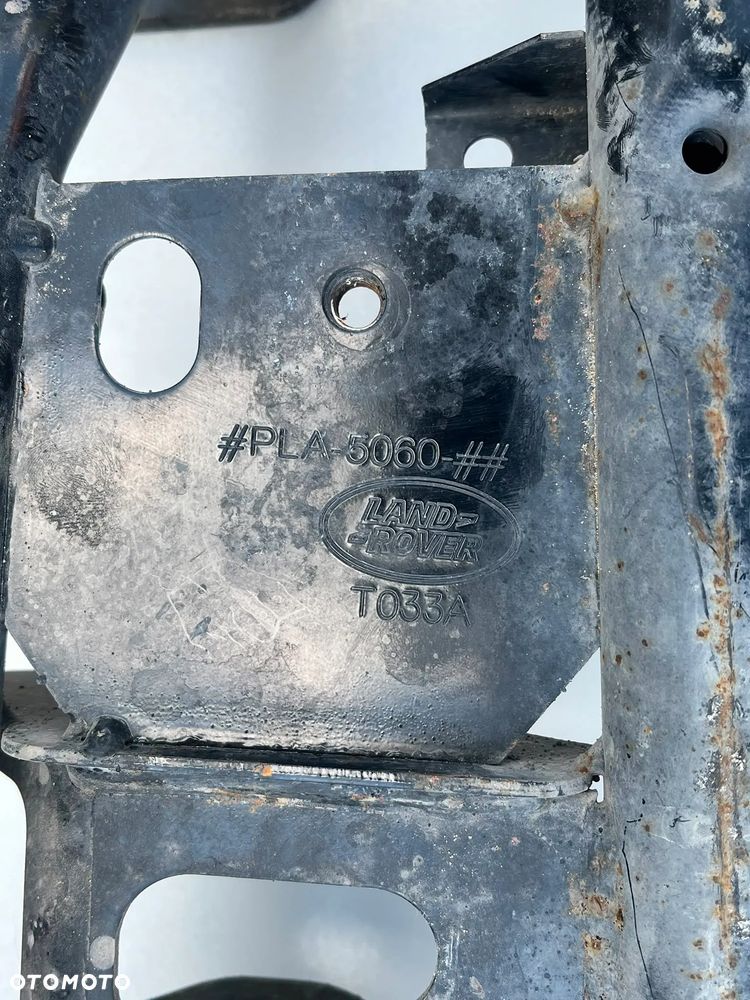 Łapa podpora skrzyni biegów PLA-5060 Range Rover Sport L494 - 2