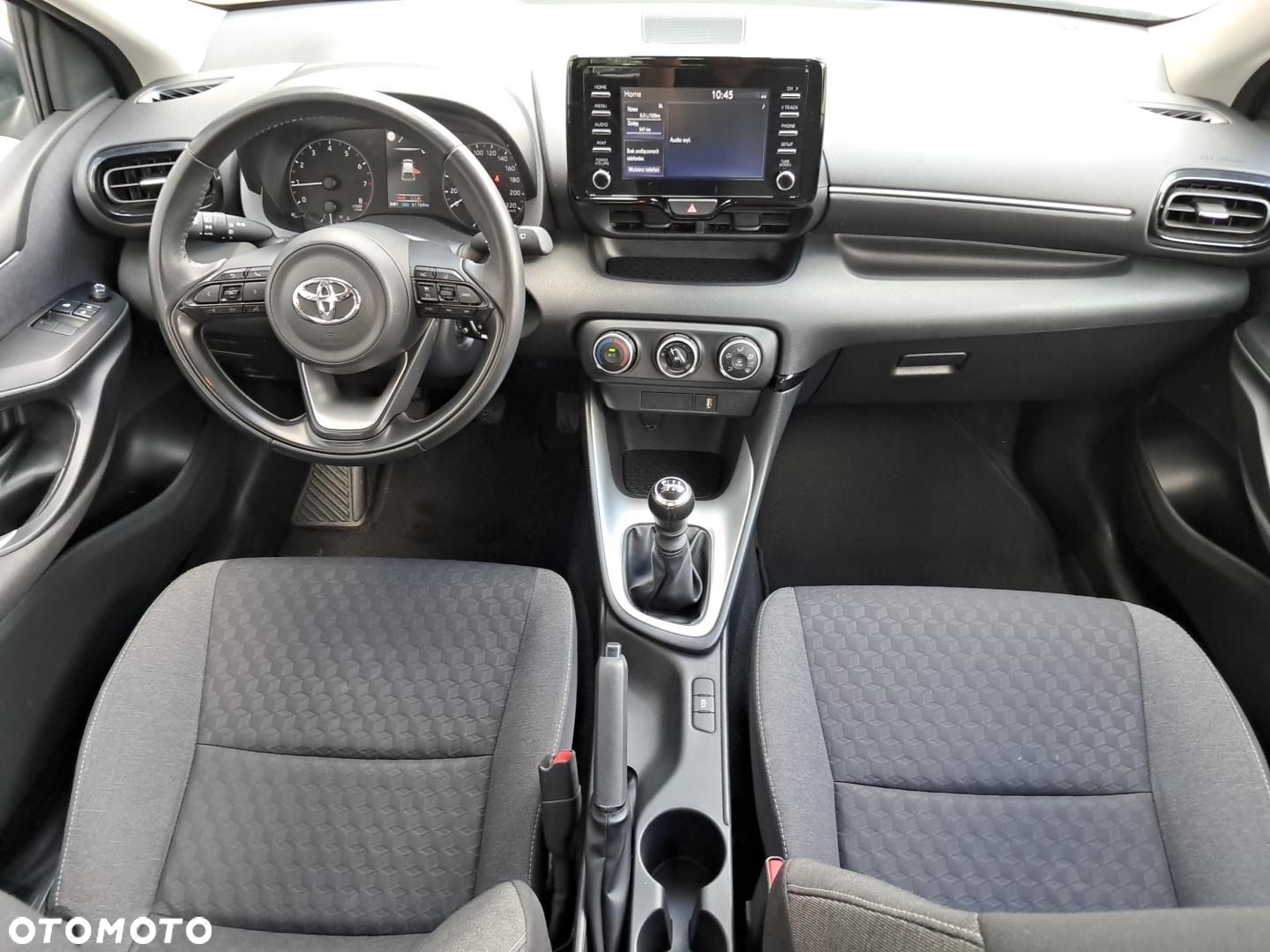 Toyota Yaris - 14