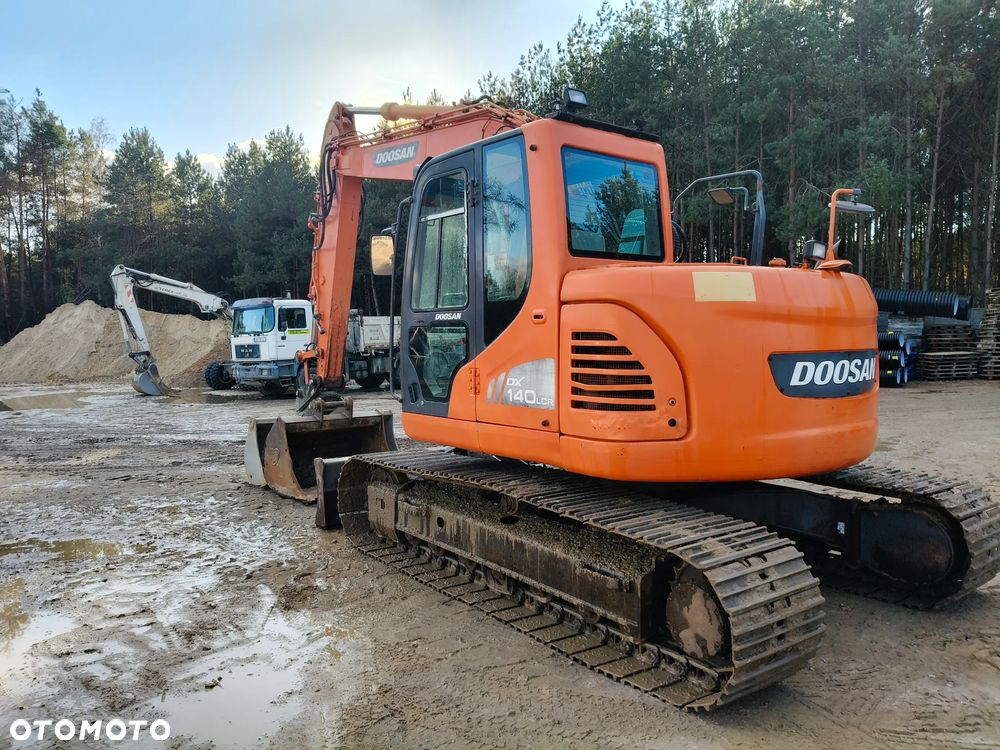 Doosan DX140 - 4