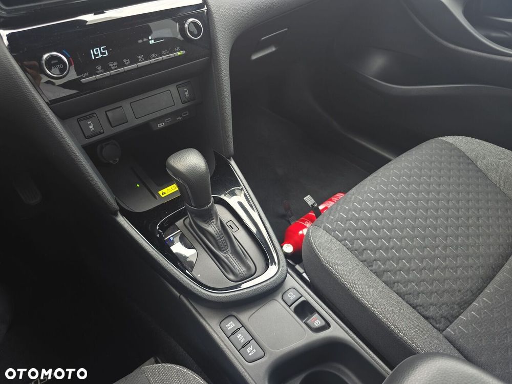 Toyota Yaris Cross Hybrid 1.5 Style - 18