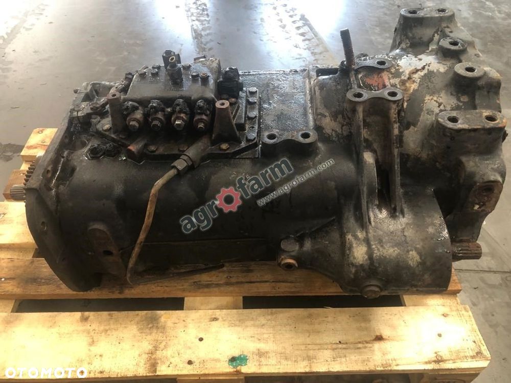 Skrzynia biegów Ford 7740 82006985 - 4