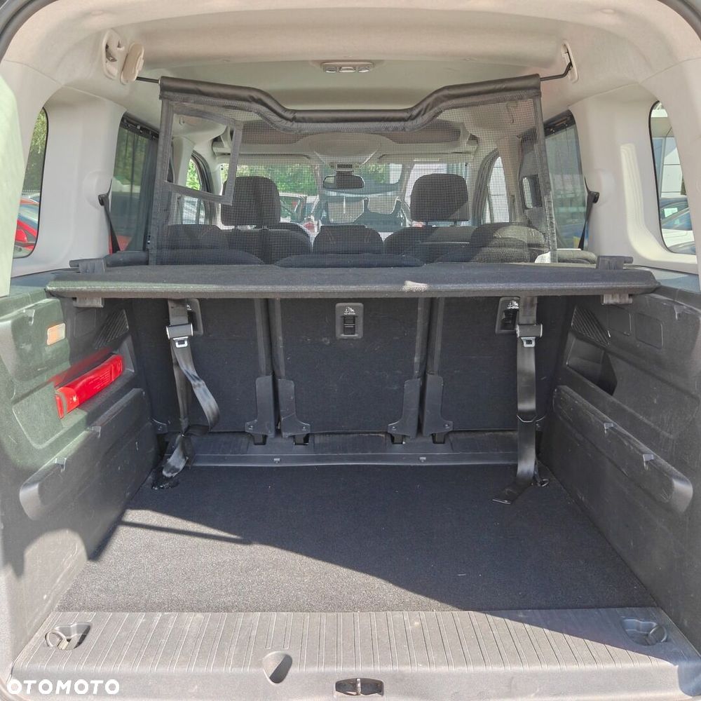 Peugeot Rifter 1.5 BlueHDI GT S&S - 11