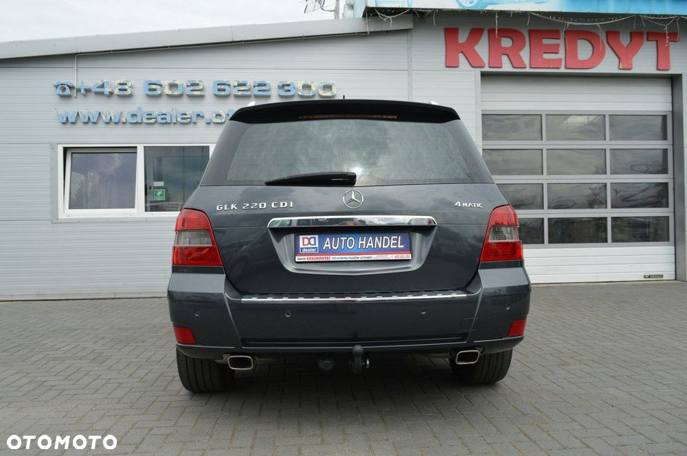 Mercedes-Benz GLK - 12
