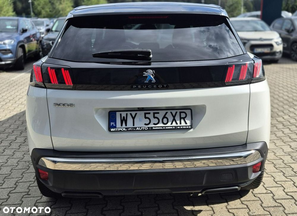 Peugeot 3008 1.2 PureTech Allure Pack S&S EAT8 - 9