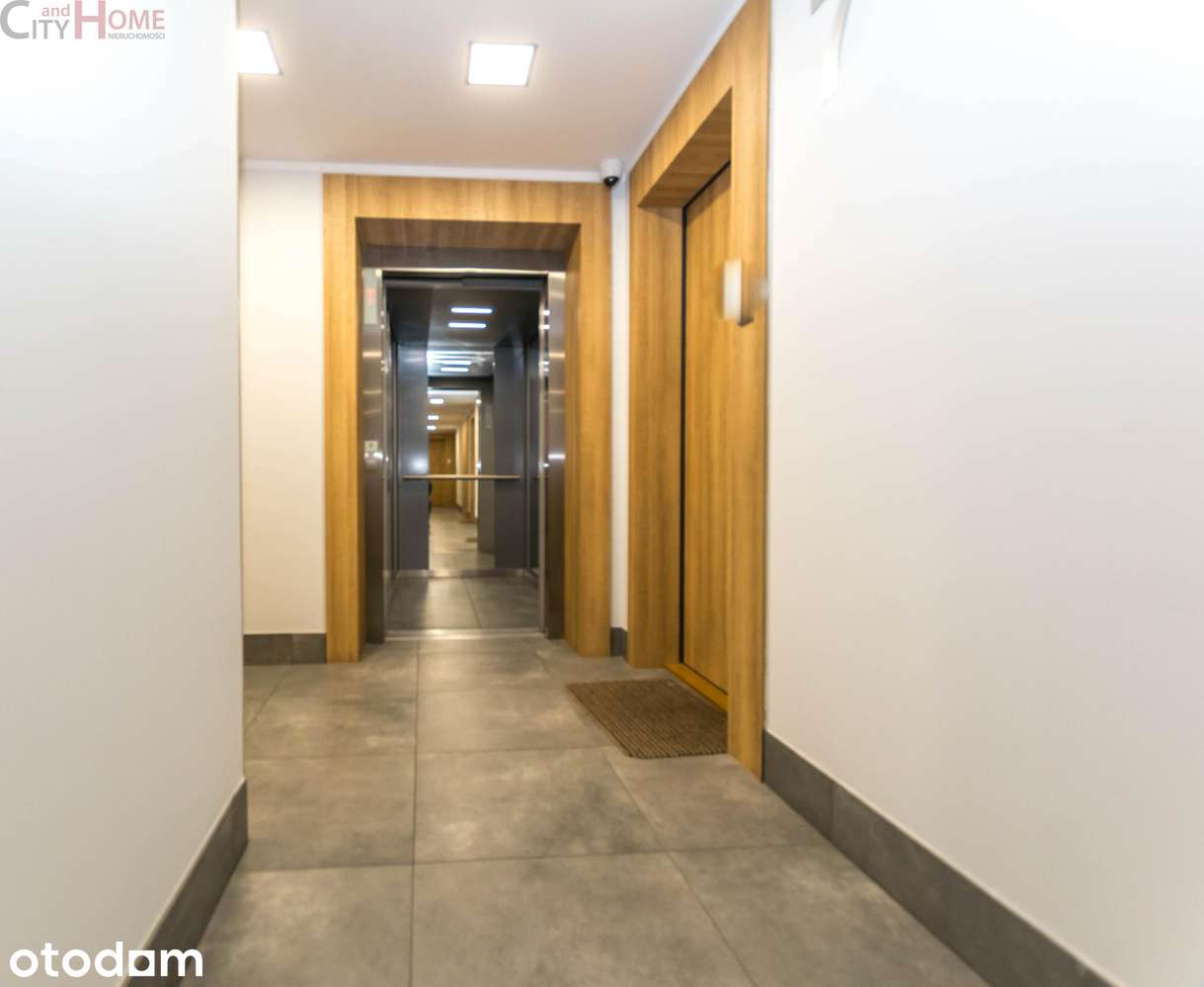 PORT PRASKI | APARTAMENT NA 7. PIĘTRZE | BASEN | BALKON | WIDOK NA WAR