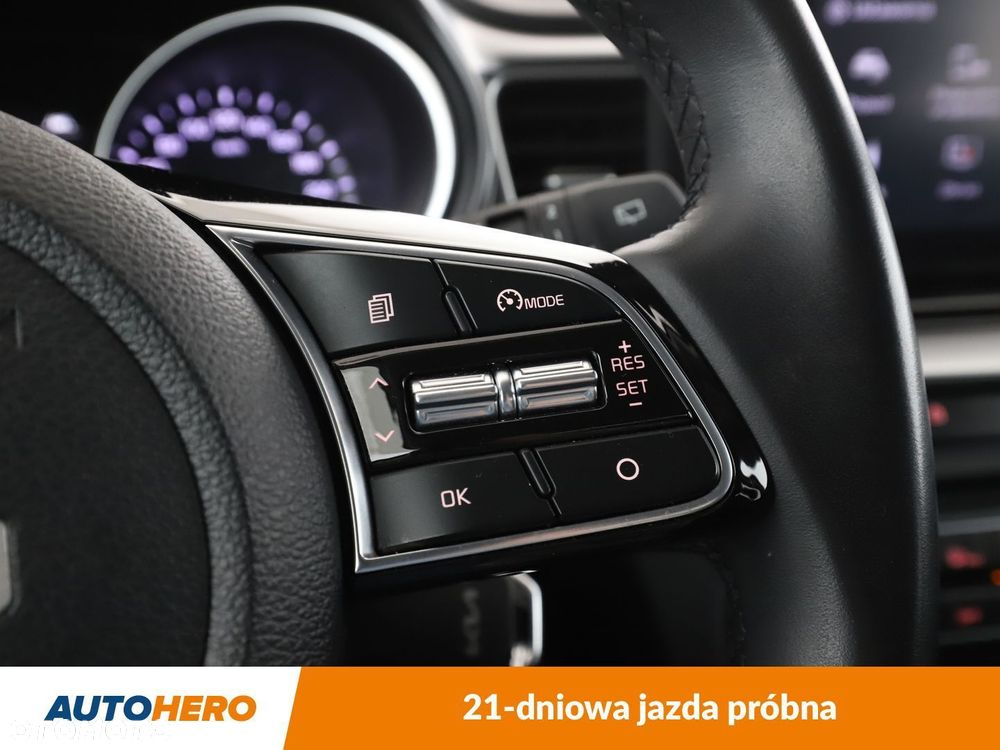 Kia XCeed 1.5 T-GDI M - 26
