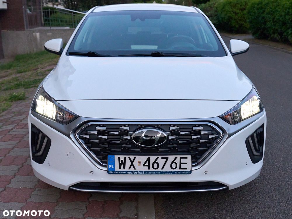 Hyundai IONIQ - 2