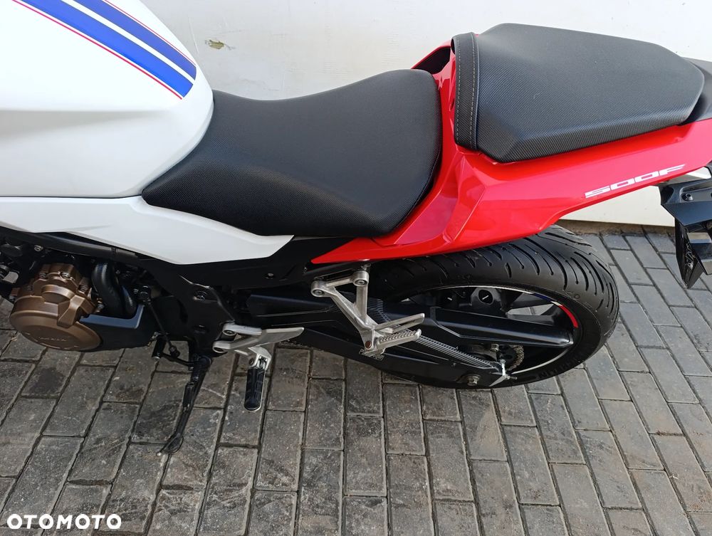 Honda CB - 16