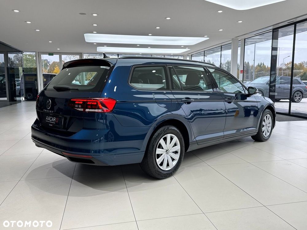 Volkswagen Passat - 5