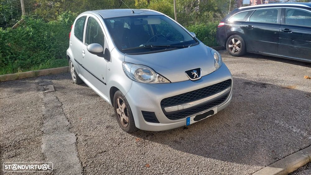 Peugeot 107 1.0 Black&Silver - 2