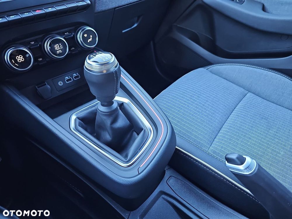 Renault Clio 1.0 TCe Techno - 16