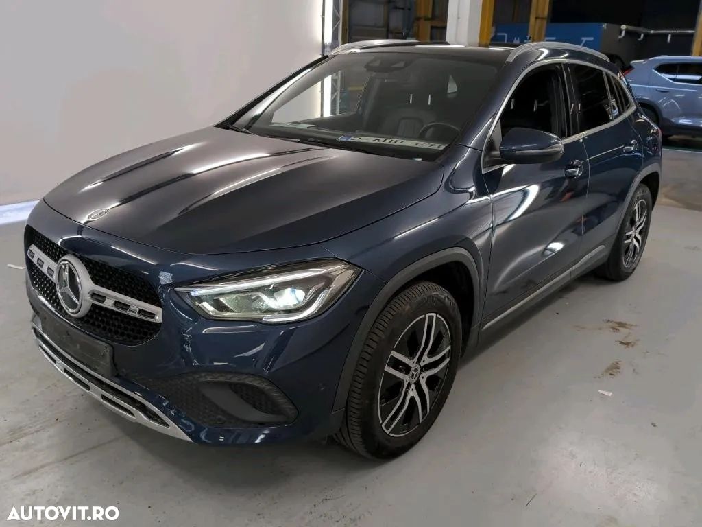 Mercedes-Benz GLA - 1