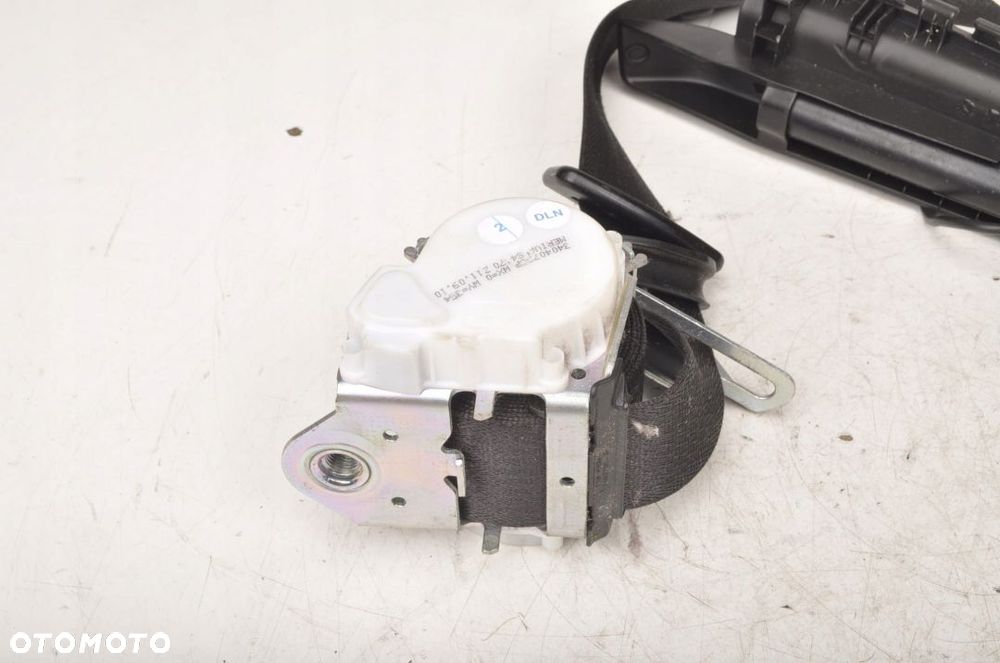 OPEL MERIVA B PAS PRAWY PRZÓD PRZEDNI 13305706 - 2