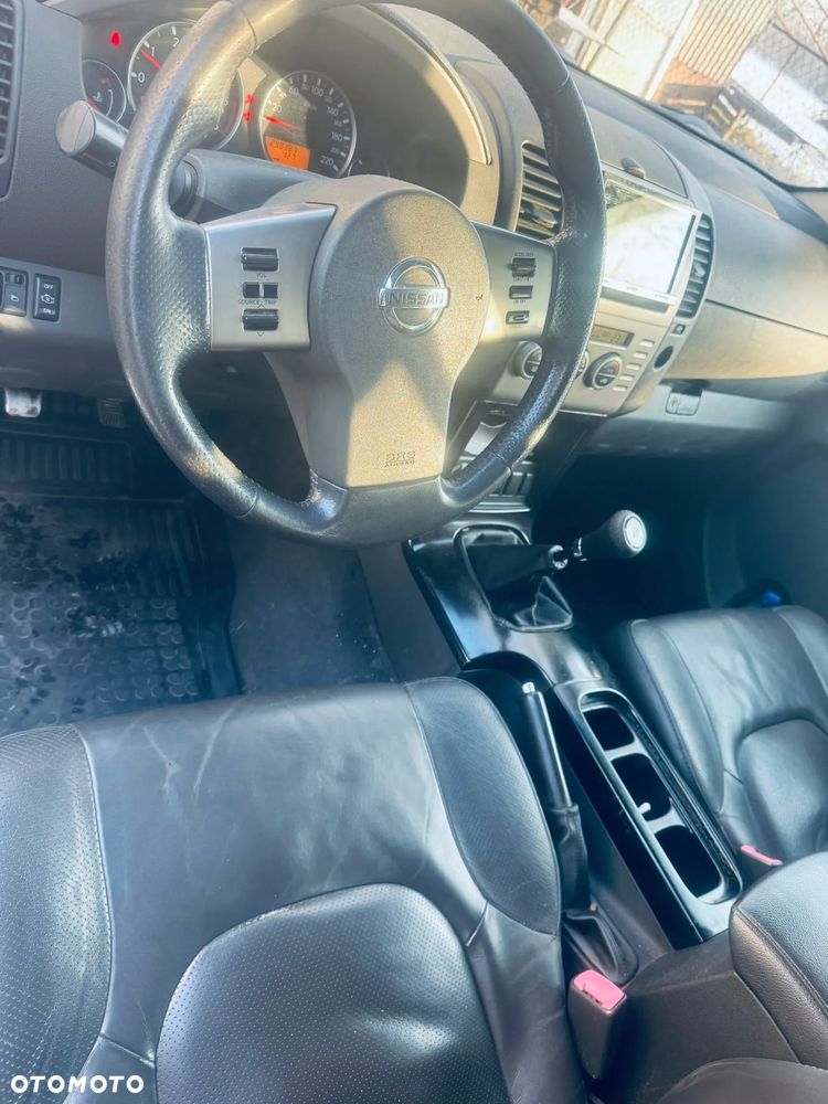 Nissan Pathfinder 2.5 DCi Elegance / LE - 4