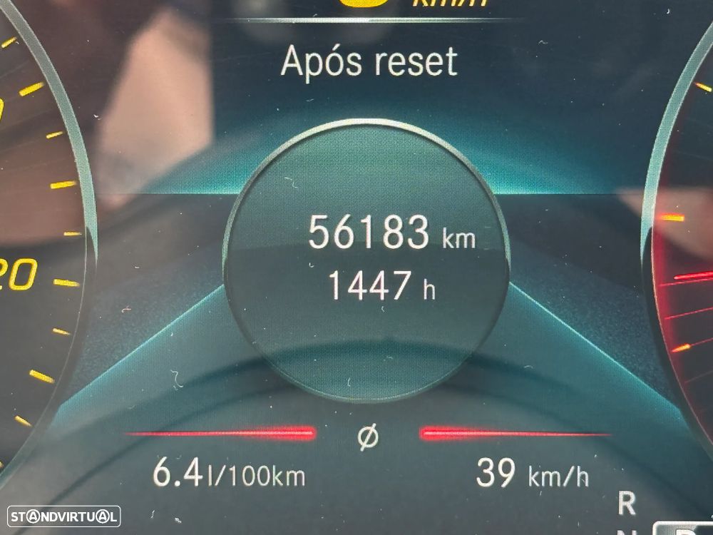 Mercedes-Benz CLA 200 d Shooting Brake AMG Line Aut. - 40