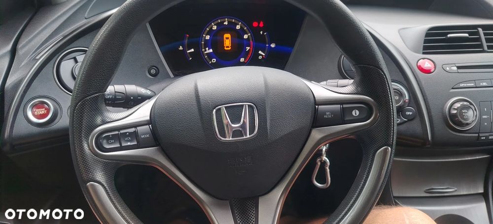 Honda Civic 1.4 Comfort - 13