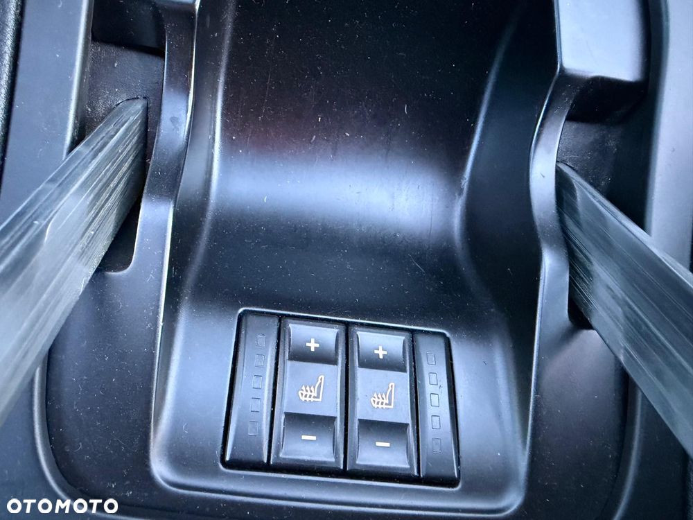 Ford S-Max - 10