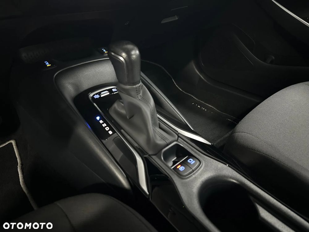Toyota Corolla 1.8 Hybrid Comfort - 25