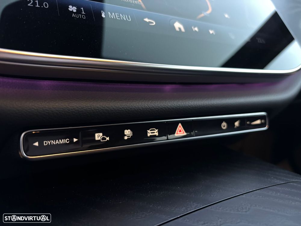 Mercedes-Benz E 300 e Station 9G-TRONIC AMG Line - 21